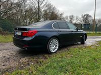 Gebraucht BMW 740 306 PS (225 kW) 2009 Blau Limousine