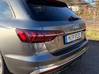 Gebraucht Audi A4 S-Line 204 PS (150 kW) 2021 Grau Kombi