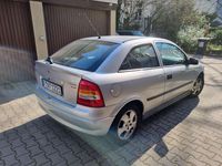 Gebraucht Opel Astra 90 PS (66 kW) 1998 Silber Limousine
