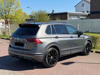 Gebraucht VW Tiguan R-line 190 PS (139 kW) 2019 Grau SUV