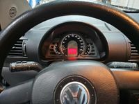 Second-hand VW Fox 60 CP (44 kW) 2004 Albastru Hatchback
