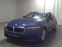 Gebraucht BMW 520 Performance 190 PS (139 kW) 2023 Blau Limousine