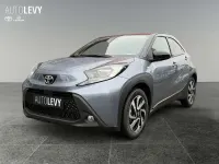 Neu Toyota Aygo 72 PS (52 kW) 2025 Celestite grey 1k3/ black mica Kleinwagen