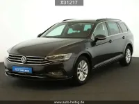 Gebraucht VW Passat Business 150 PS (110 kW) 2024 Grau Kombi