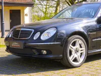 Gebraucht Mercedes E55 AMG Avantgarde 476 PS (350 kW) 2005 Schwarz Kombi
