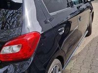 Second-hand Mitsubishi Space Star 80 CP (58 kW) 2017 Negru Hatchback