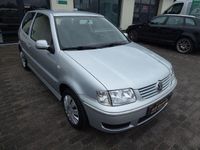 Gebraucht VW Polo 60 PS (44 kW) 2000 Silber Kleinwagen