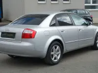 Gebraucht Audi A4 Sport 101 PS (74 kW) 2004 Silber Limousine
