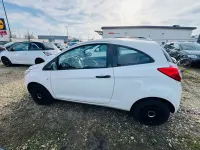 Gebraucht Ford Ka Ambiente 69 PS (50 kW) 2016 Weiß Kleinwagen