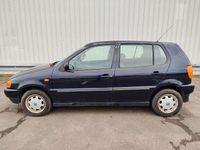 Gebraucht VW Polo 60 PS (44 kW) 1998 Blau Limousine