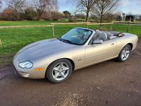 Gebraucht Jaguar XK8 284 PS (208 kW) 2000 Bronze Cabrio