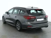 Gebraucht Ford Focus ST-Line 155 PS (114 kW) 2024 Grau Kombi