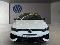 Gebraucht VW Golf VIII R 333 PS (244 kW) 2024 0q pure white Limousine