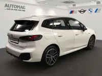 Gebraucht BMW 225 M Sport 245 PS (180 kW) 2023 Weiß Van / Kleinbus