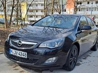 Gebraucht Opel Astra Sport 140 PS (102 kW) 2010 Schwarz Limousine