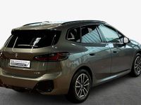 Neu BMW 220 170 PS (125 kW) 2025 Grau Kombi