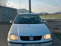 Używany VW Polo 75 KM (55 kW) 2000 Srebrny Hatchback