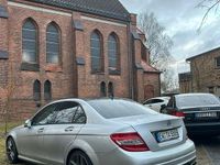 Gebraucht Mercedes C63 AMG 272 PS (200 kW) 2009 Grau Limousine