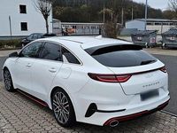 Używany Kia ProCeed GT 204 KM (150 kW) 2022 Biały Kombi