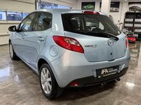 Gebraucht Mazda 2 Edition 84 PS (61 kW) 2012 Blau Kleinwagen