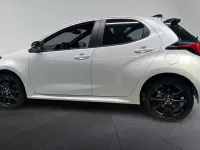 Neu Mazda 2 Homura-Line 116 PS (85 kW) 2026 Weiß Kleinwagen
