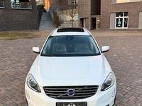 Gebraucht Volvo XC60 190 PS (139 kW) 2015 Weiß SUV