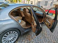 Gebraucht BMW 730 235 PS (172 kW) 2005 Silber Limousine