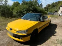 Gebraucht Peugeot 306 Cabriolet 89 PS (65 kW) 1999 Gelb Cabrio