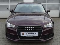 Gebraucht Audi A3 S-Line 179 PS (131 kW) 2015 Rot Limousine