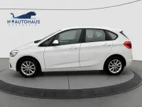 Używany BMW 218 Performance 136 KM (100 kW) 2017 Biały Sedan/Limuzyna