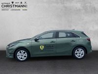 Gebraucht Kia Ceed Comfort 101 PS (74 kW) 2024 Experience green Kleinwagen