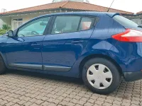 Gebraucht Renault Mégane Initiale Paris 105 PS (77 kW) 2013 Blau Limousine
