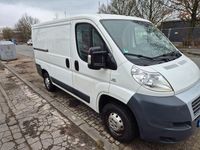 Gebraucht Fiat Ducato 116 PS (85 kW) 2014 Weiß Van