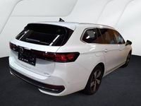 Gebraucht VW Passat Business 150 PS (110 kW) 2025 Oryxweiß perlmutteffekt Kombi