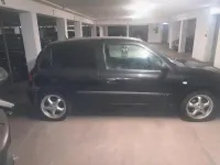 Gebraucht Renault Clio 58 PS (42 kW) 2006 Schwarz Kleinwagen