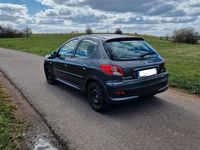 Gebraucht Peugeot 206+ 73 PS (53 kW) 2011 Grau Kleinwagen