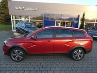 Gebraucht Lada Vesta 102 PS (75 kW) 2019 Rot Kombi