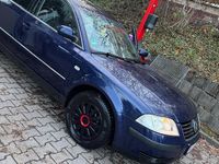 Gebraucht VW Passat 130 PS (95 kW) 2003 Blau Limousine