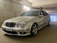 Gebraucht Mercedes E500 Avantgarde 306 PS (225 kW) 2003 Silber Limousine