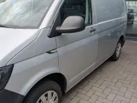 Gebraucht VW Transporter 150 PS (110 kW) 2017 Silber Van
