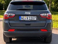 Gebraucht Jeep Compass Limited 170 PS (125 kW) 2019 Grau SUV