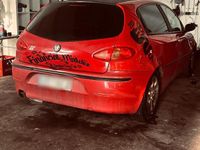 Gebraucht Alfa Romeo 147 120 PS (88 kW) 2004 Rot Kleinwagen
