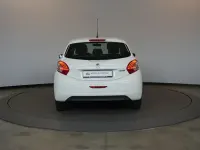 Gebraucht Peugeot 208 Active 68 PS (50 kW) 2014 Weiß Kleinwagen