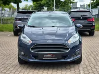 Gebraucht Ford Fiesta Titanium 101 PS (74 kW) 2015 Blau Kleinwagen