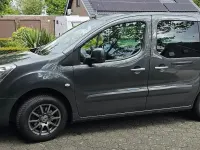 Gebraucht Citroën Berlingo SELECTION 99 PS (72 kW) 2017 Grau Van / Kleinbus
