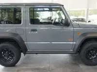 Gebraucht Suzuki Jimny Comfort 102 PS (75 kW) 2023 Grau SUV