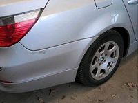 Gebraucht BMW 520 177 PS (130 kW) 2004 Silber Limousine