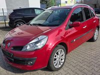 Gebraucht Renault Clio GrandTour Exception 111 PS (81 kW) 2009 Rot dyna Kombi