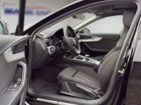 Gebraucht Audi A4 S-Line 204 PS (150 kW) 2023 Schwarz Kombi