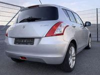 Gebraucht Suzuki Swift Comfort 94 PS (69 kW) 2014 Silber Kleinwagen